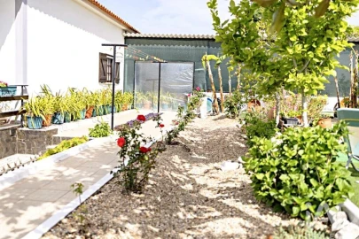 Moradia T3 para Venda em Coruche, Fajarda e Erra
