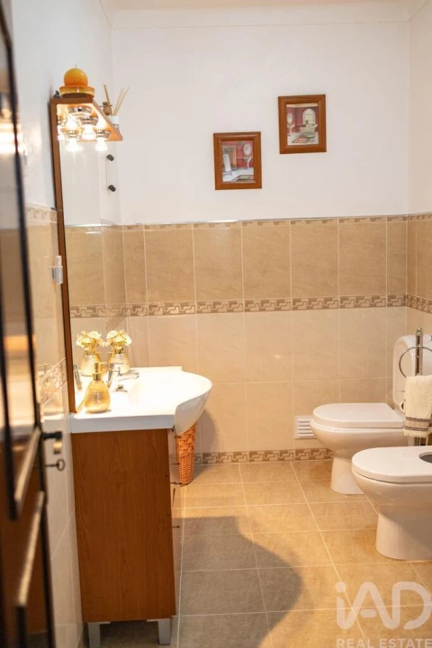 Moradia T3 para Venda em Coruche, Fajarda e Erra