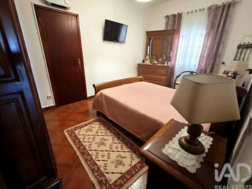 Moradia T3 para Venda em Coruche, Fajarda e Erra