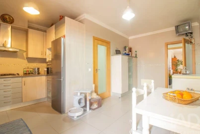 Apartamento T3 para Venda em Cadaval e Pêro Moniz