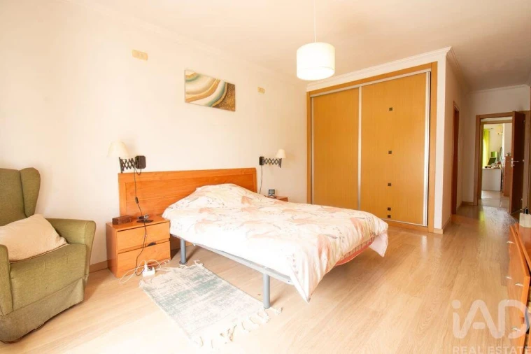 Apartamento T3 para Venda em Cadaval e Pêro Moniz Foto 20