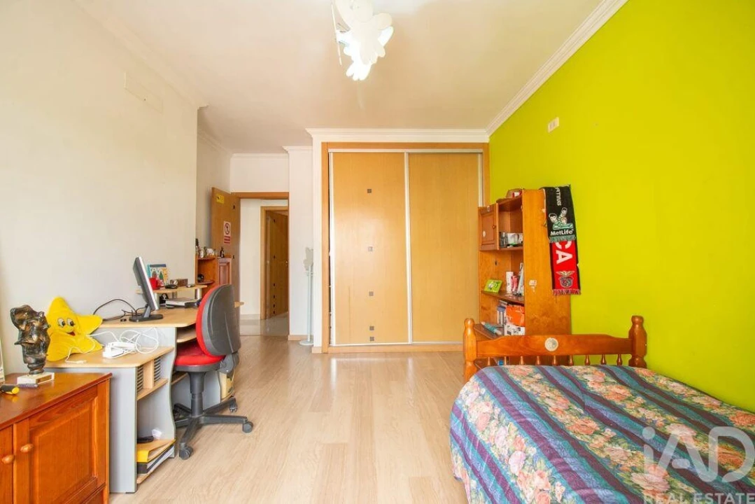 Apartamento T3 para Venda em Cadaval e Pêro Moniz Foto 19