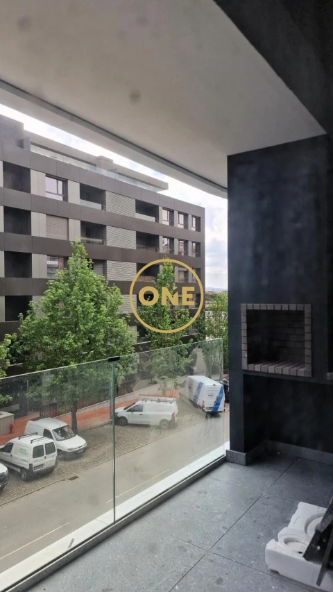 Apartamento T3 para Venda em Vila Nova de Famalicão e Calendário