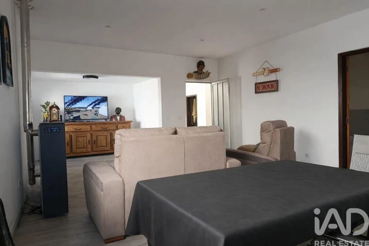 Moradia T3 para Venda em Vieira de Leiria Foto 13