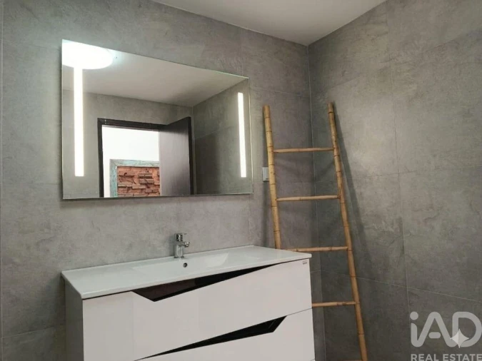 Moradia T3 para Venda em Vieira de Leiria Foto 12