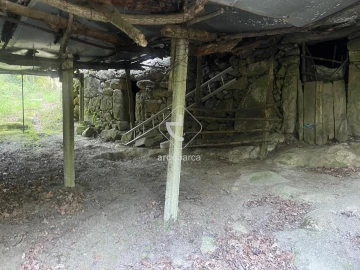 Terreno para Venda em Cabreiro