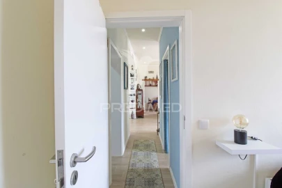 Moradia T2 para Venda em Angra (Nossa Senhora da Conceição)