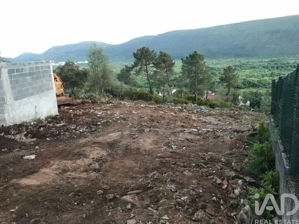 Terreno para Venda em Mira de Aire Foto 9