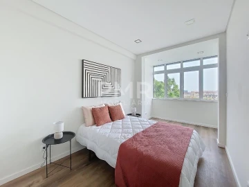 Apartamento T3 para Venda em Benfica