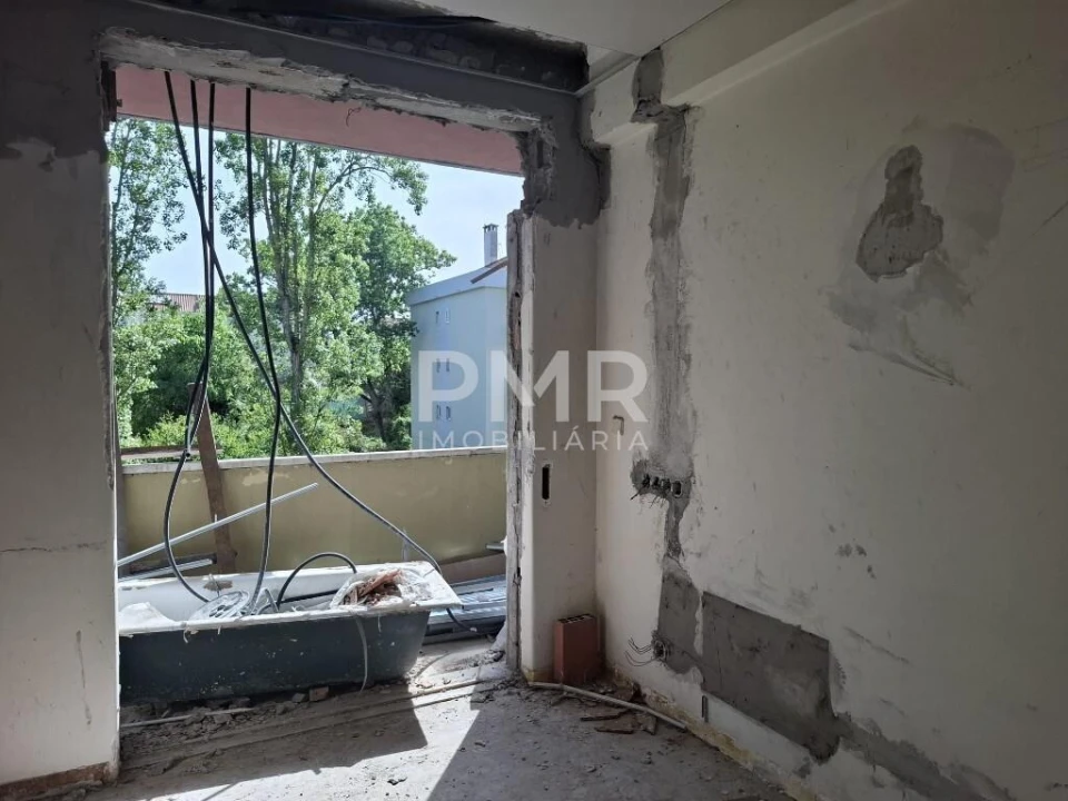 Apartamento T3 para Venda em Benfica Foto 19