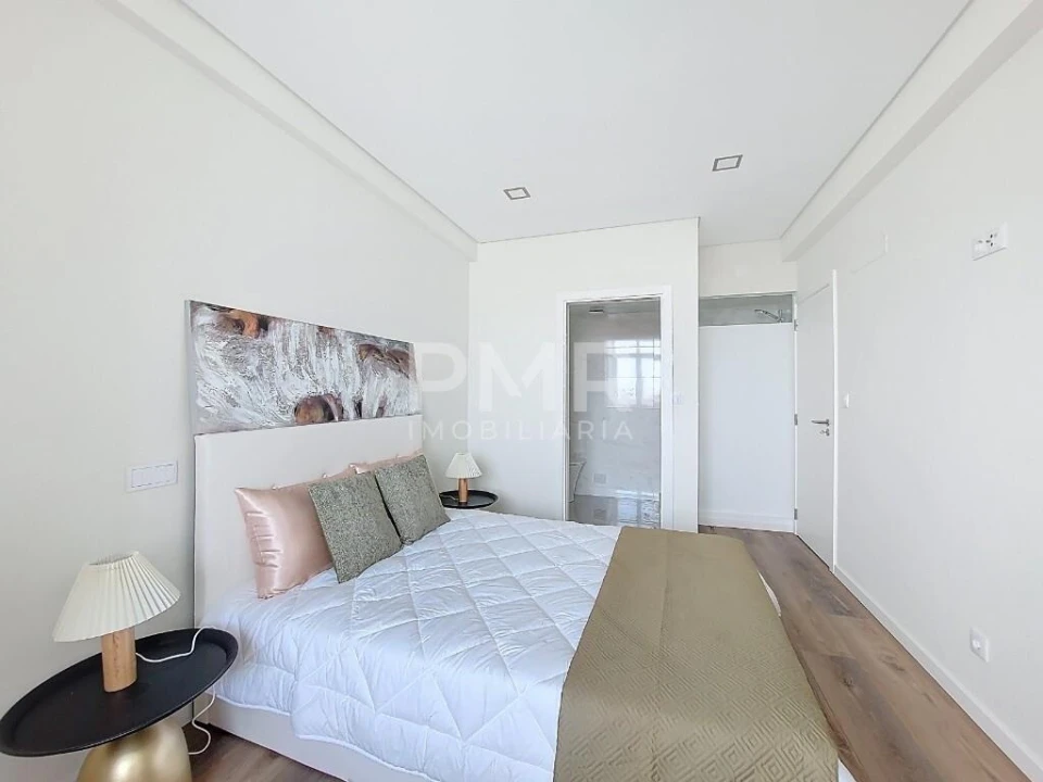 Apartamento T3 para Venda em Benfica Foto 11