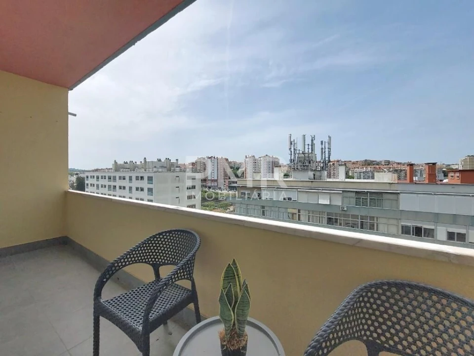 Apartamento T3 para Venda em Benfica Foto 14
