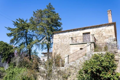 Moradia T9 para Venda em São Miguel de Acha