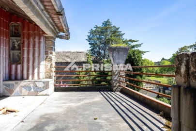 Moradia T9 para Venda em São Miguel de Acha