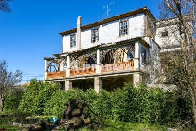 Moradia T9 para Venda em São Miguel de Acha