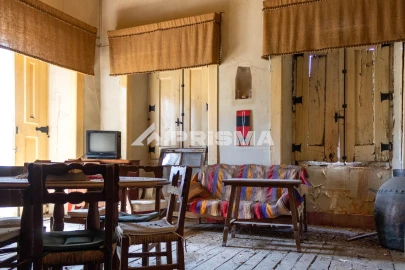 Moradia T9 para Venda em São Miguel de Acha