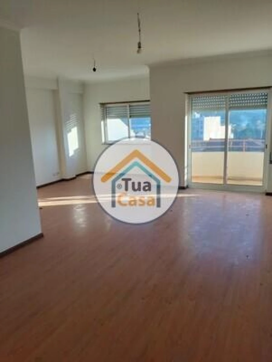 Apartamento T3 para Venda em Nossa Senhora da Piedade Foto 19