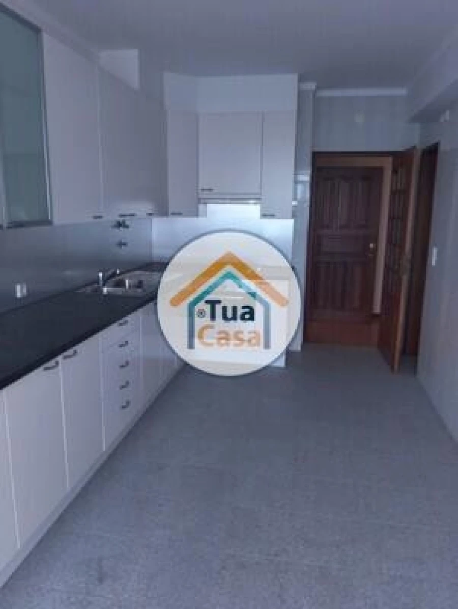 Apartamento T3 para Venda em Nossa Senhora da Piedade Foto 6