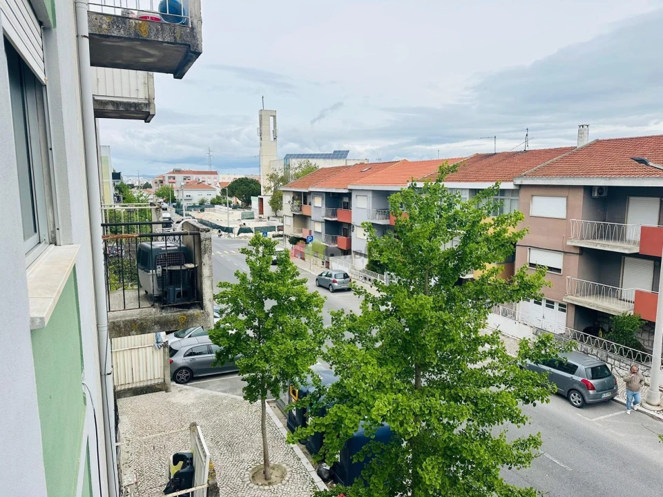 Apartamento T2 para Venda em Barreiro e Lavradio Foto 18
