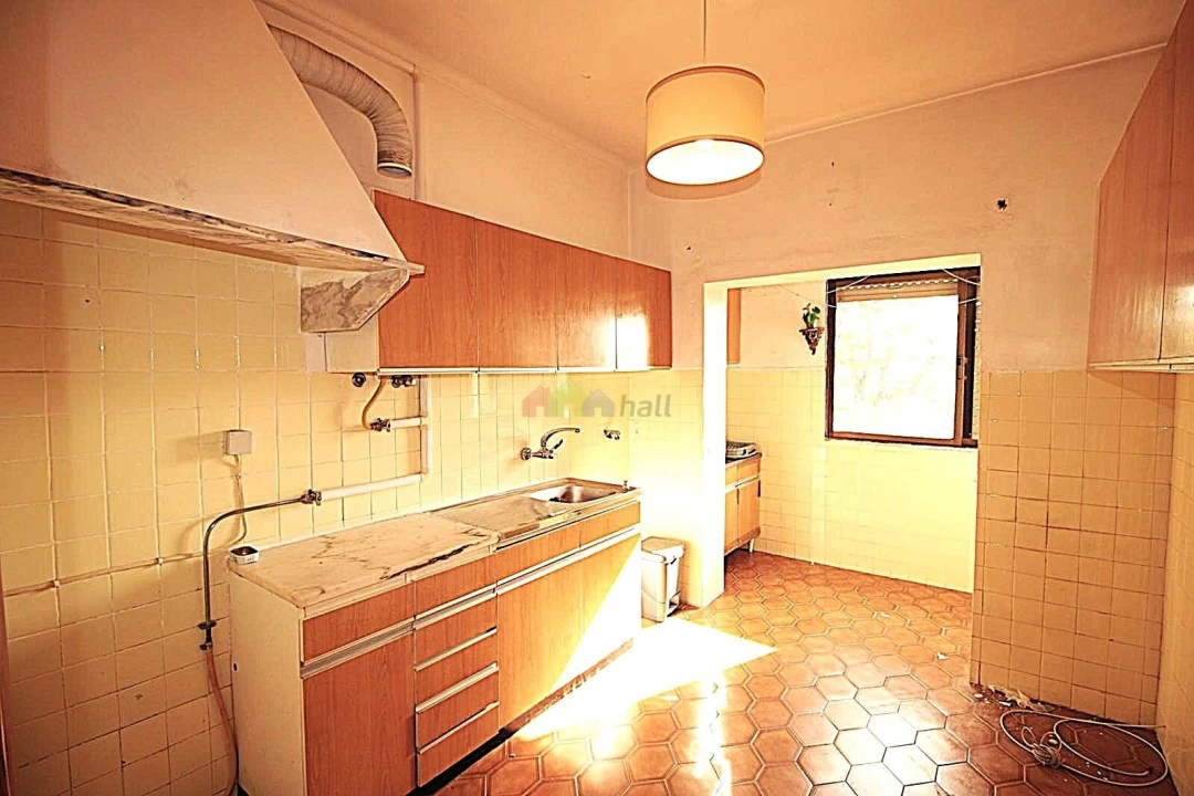 Apartamento T2 para Venda em Barreiro e Lavradio Foto 2