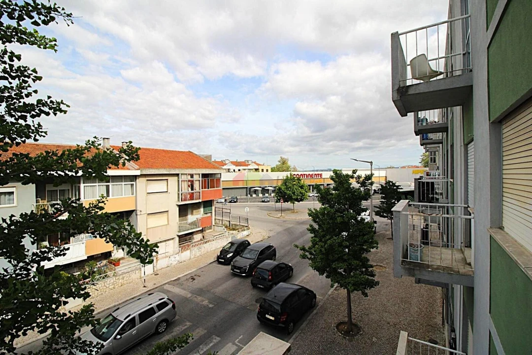 Apartamento T2 para Venda em Barreiro e Lavradio Foto 25