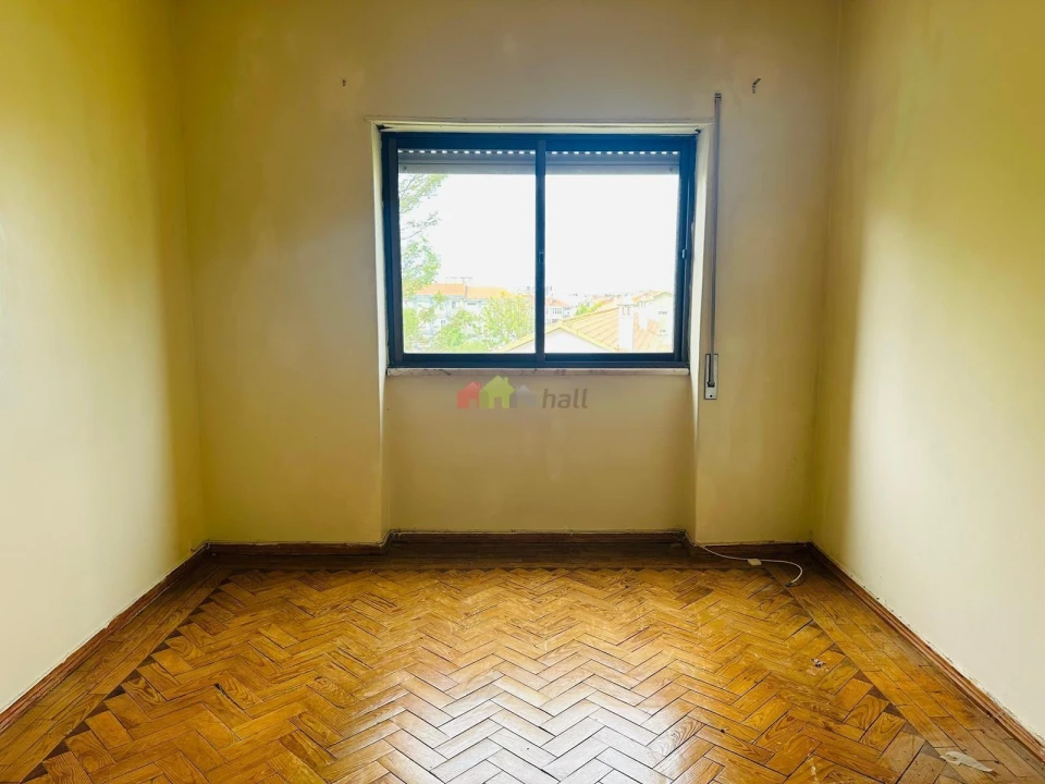 Apartamento T2 para Venda em Barreiro e Lavradio Foto 9