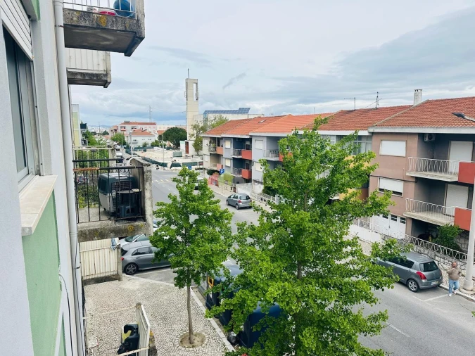 Apartamento T2 para Venda em Barreiro e Lavradio Foto 18
