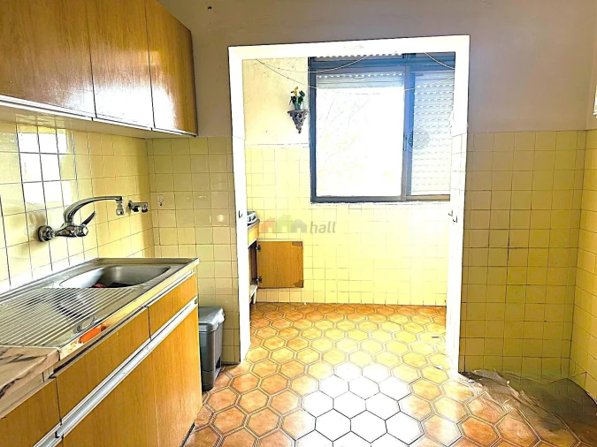 Apartamento T2 para Venda em Barreiro e Lavradio Foto 3
