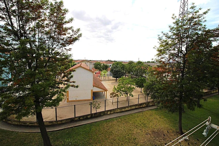 Apartamento T2 para Venda em Barreiro e Lavradio Foto 5