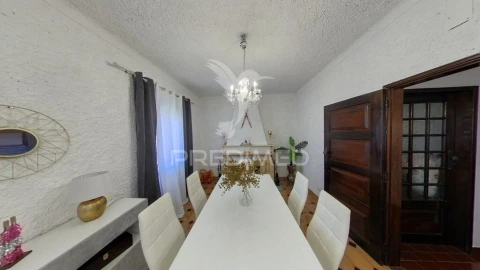 Quinta T6 para Venda em Urra