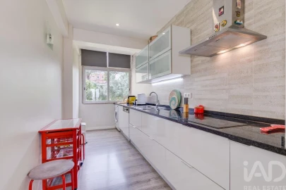 Apartamento T3 para Venda em Penha de França