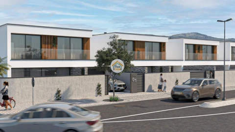 Moradia T4 para Venda em Apúlia e Fão