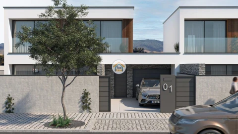 Moradia T4 para Venda em Apúlia e Fão