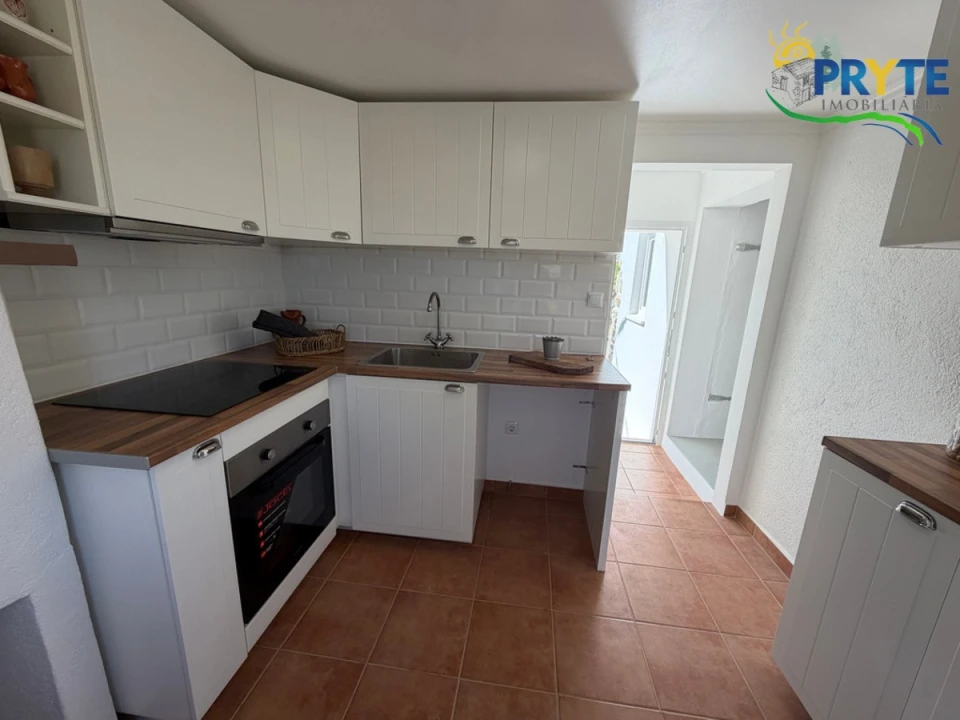 Moradia T3 para Venda em Cernache do Bonjardim, Nesperal e Palhais Foto 11