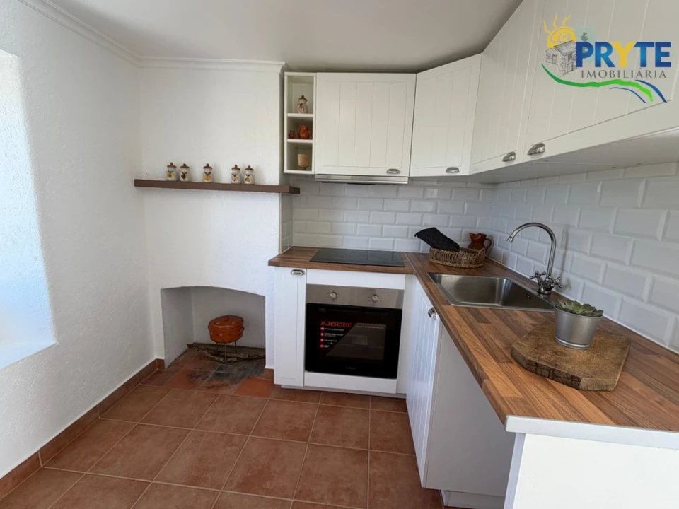 Moradia T3 para Venda em Cernache do Bonjardim, Nesperal e Palhais Foto 13