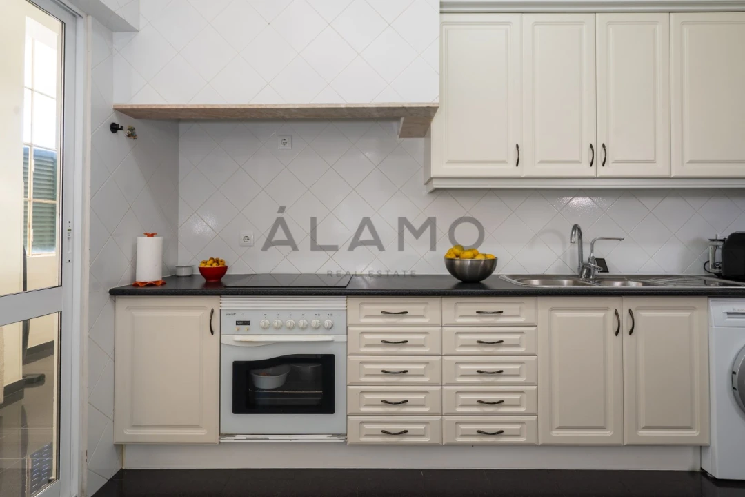 Apartamento T4 para Venda em Loule (São Clemente) Foto 4