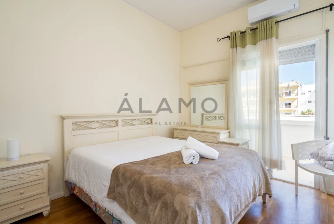 Apartamento T4 para Venda em Loule (São Clemente) Foto 8