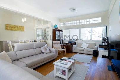 Apartamento T4 para Venda em Loule (São Clemente)