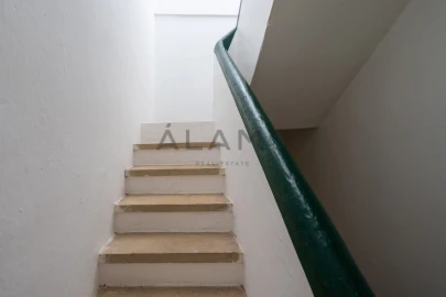 Apartamento T4 para Venda em Loule (São Clemente)