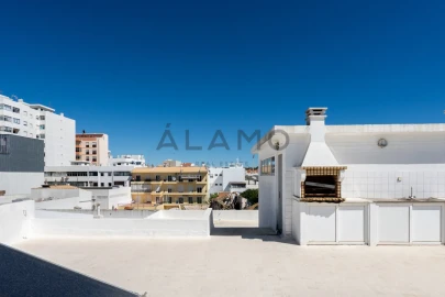 Apartamento T4 para Venda em Loule (São Clemente)