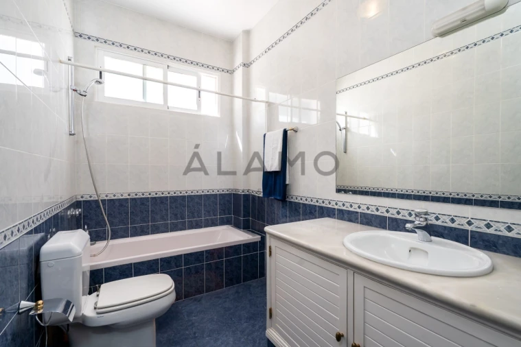 Apartamento T4 para Venda em Loule (São Clemente) Foto 31