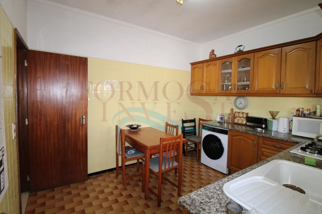 Moradia T4 para Venda em Moncarapacho e Fuseta Foto 14