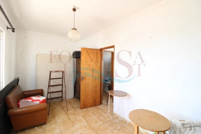 Moradia T4 para Venda em Moncarapacho e Fuseta