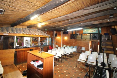 Moradia T4 para Venda em Moncarapacho e Fuseta