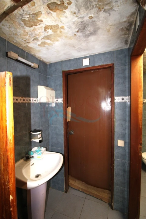 Moradia T4 para Venda em Moncarapacho e Fuseta