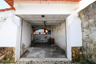 Moradia T2 para Venda em Charneca de Caparica e Sobreda