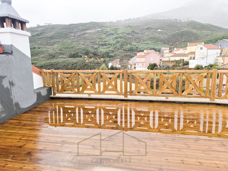 Prédio para Venda em Cortes do Meio Foto 22