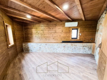 Prédio para Venda em Cortes do Meio