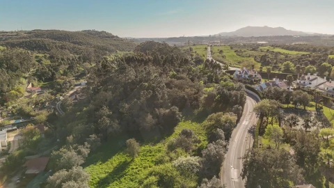 Quinta T2 para Venda em Almargem do Bispo, Pêro Pinheiro e Montelavar