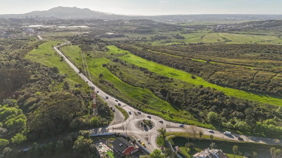 Quinta T2 para Venda em Almargem do Bispo, Pêro Pinheiro e Montelavar Foto 9